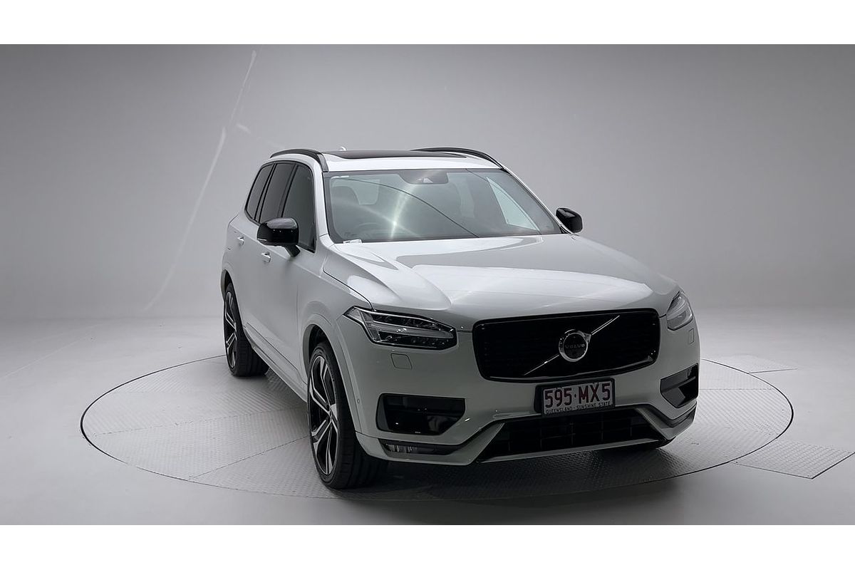 2021 Volvo XC90 T6 R-Design
