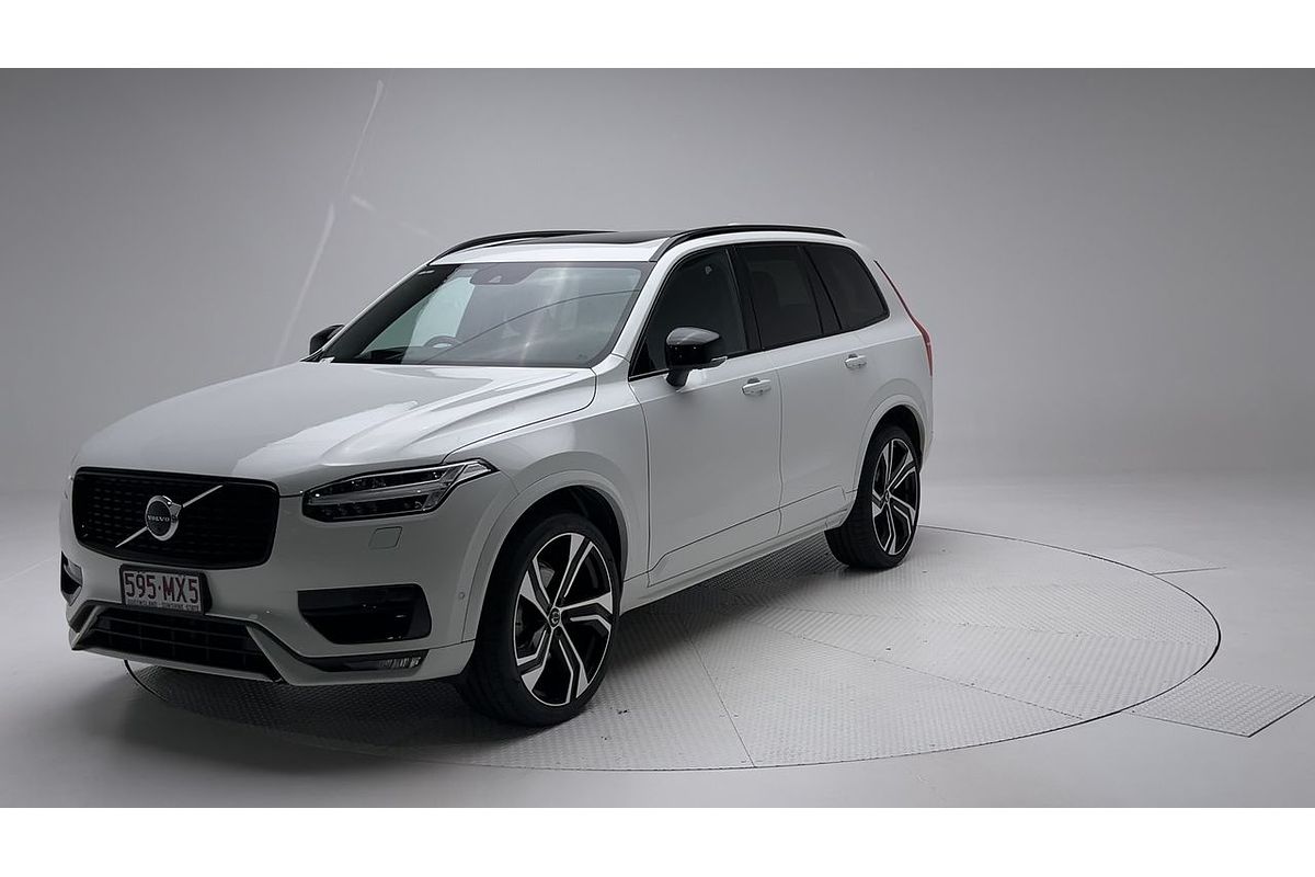 2021 Volvo XC90 T6 R-Design