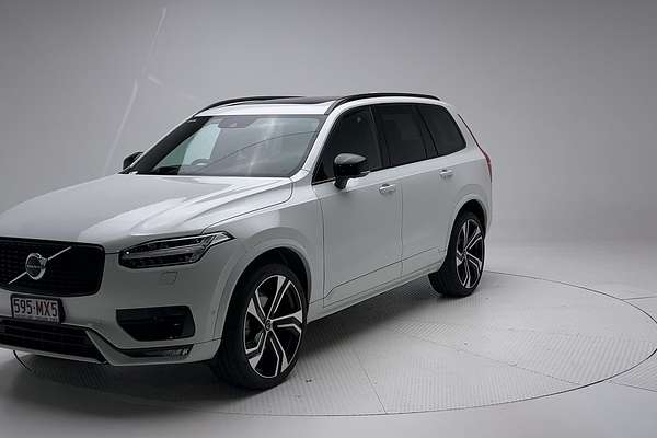 2021 Volvo XC90 T6 R-Design