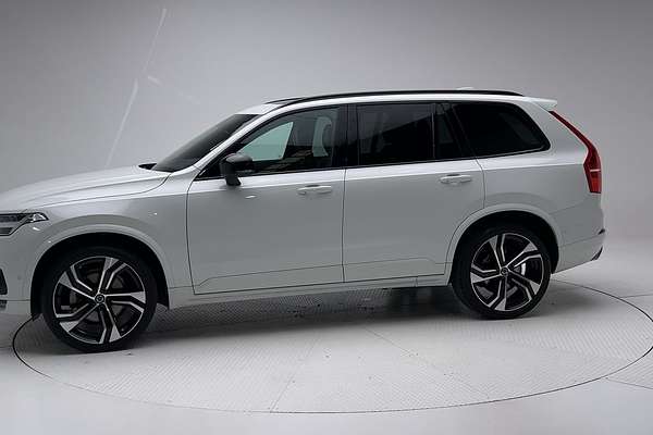 2021 Volvo XC90 T6 R-Design