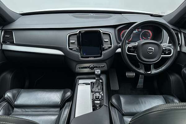 2021 Volvo XC90 T6 R-Design