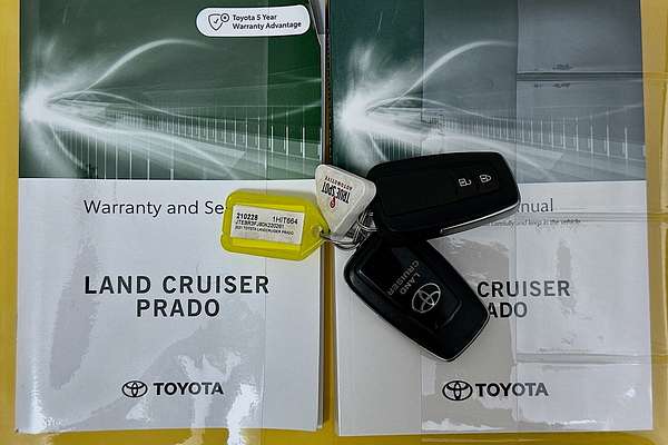 2021 Toyota Landcruiser Prado GX GDJ150R