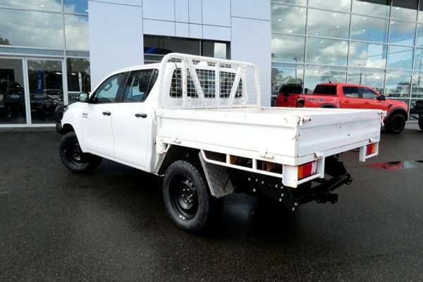 2022 Toyota Hilux SR5 GUN126R 4X4
