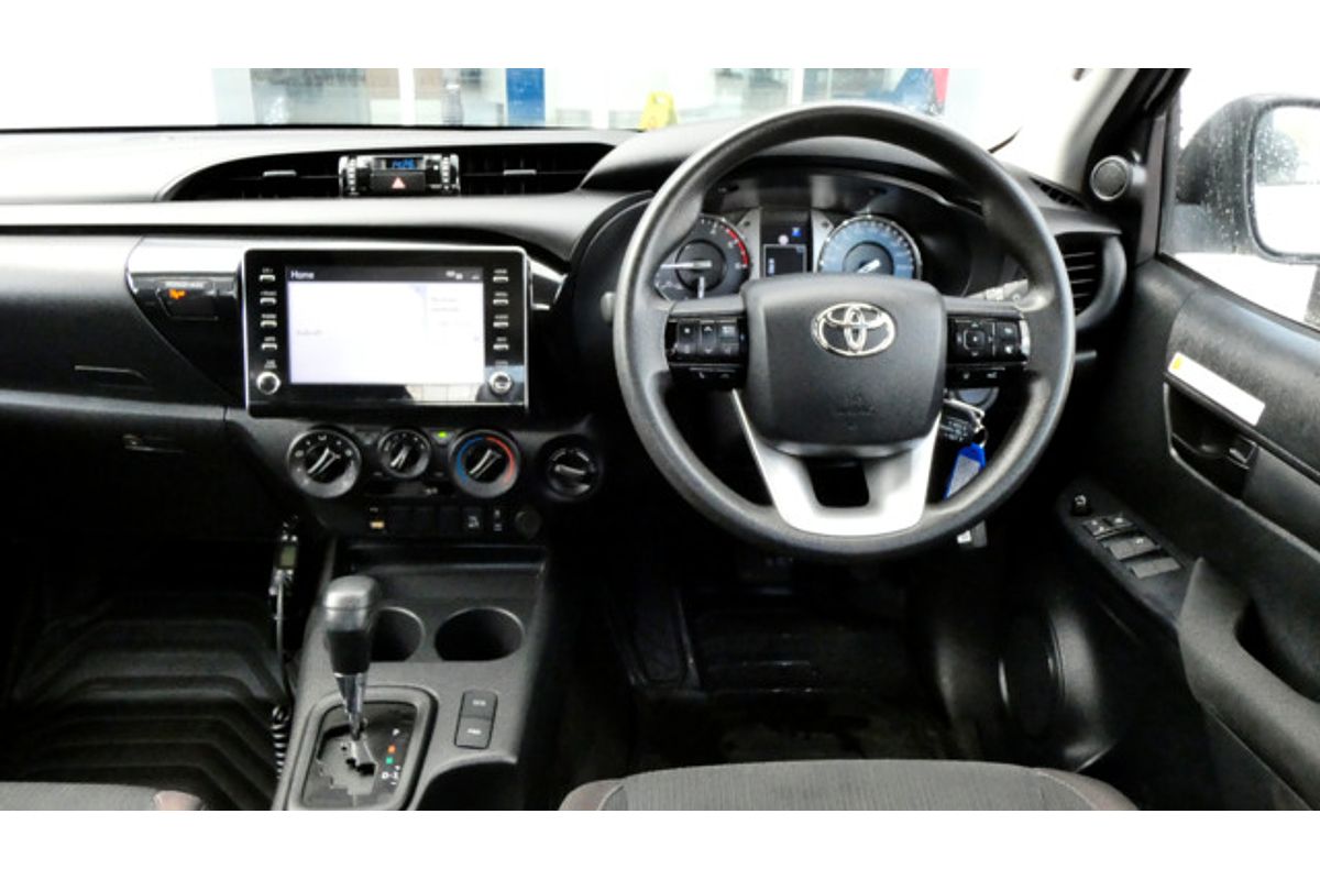 2022 Toyota Hilux SR5 GUN126R 4X4