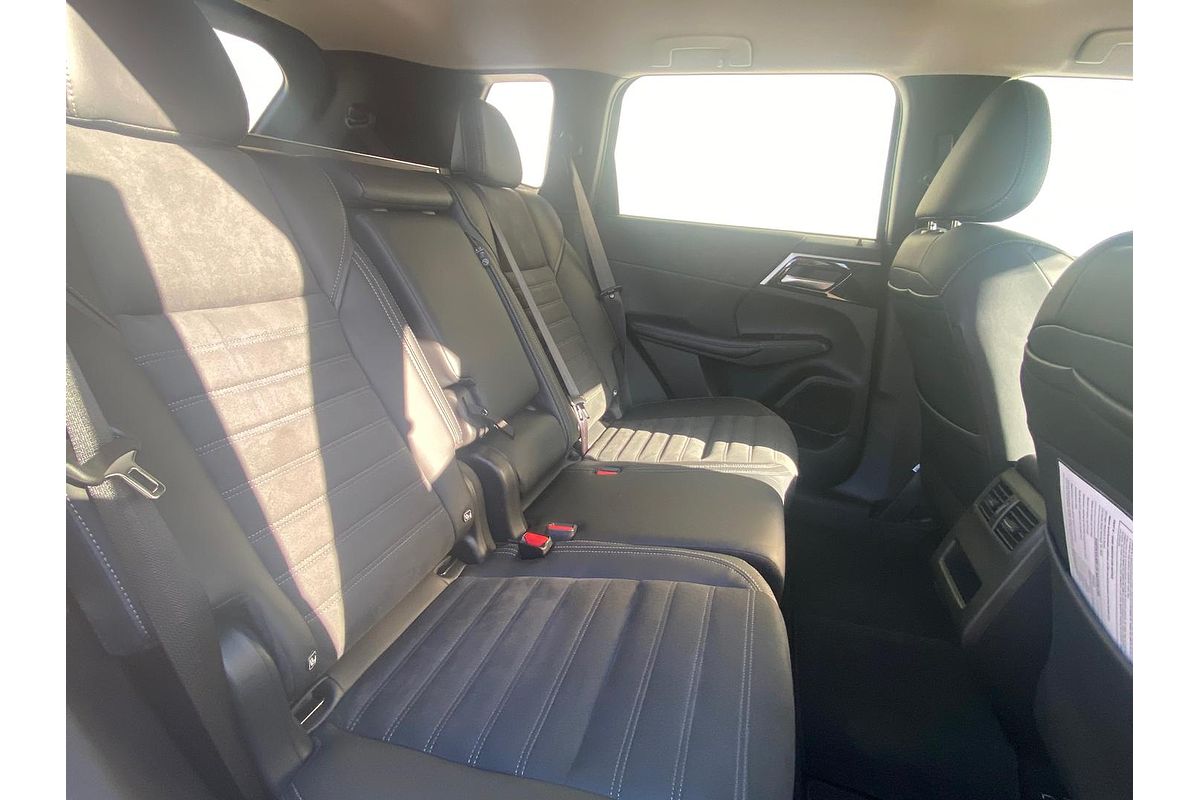 2024 Mitsubishi Outlander Aspire ZM