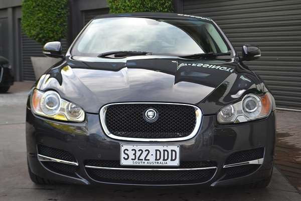 2011 Jaguar XF S Luxury X250
