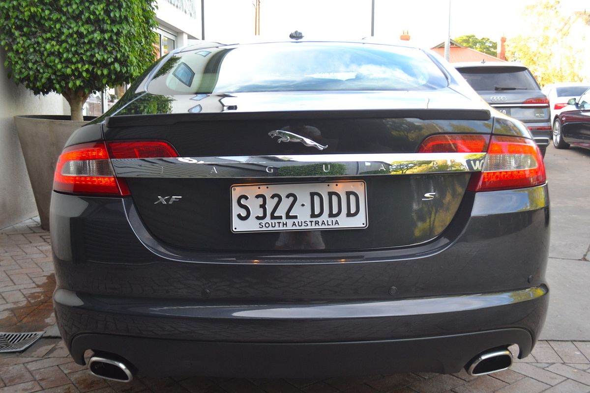 2011 Jaguar XF S Luxury X250