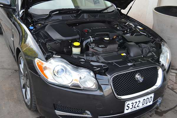 2011 Jaguar XF S Luxury X250