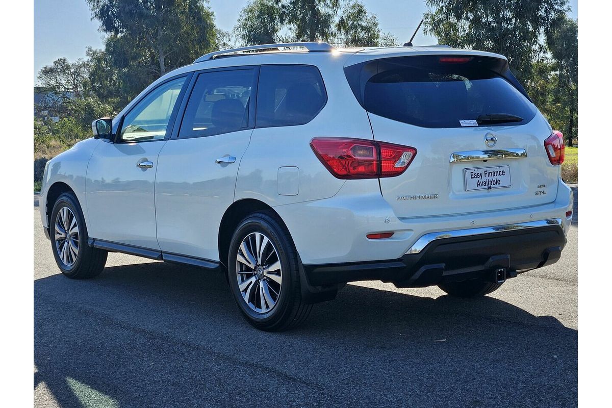 2018 Nissan Pathfinder ST-L (4x4) R52 MY17 Series 2