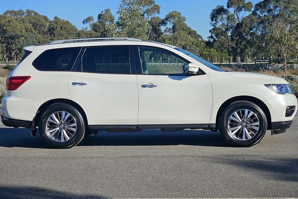 2018 Nissan Pathfinder ST-L (4x4) R52 MY17 Series 2