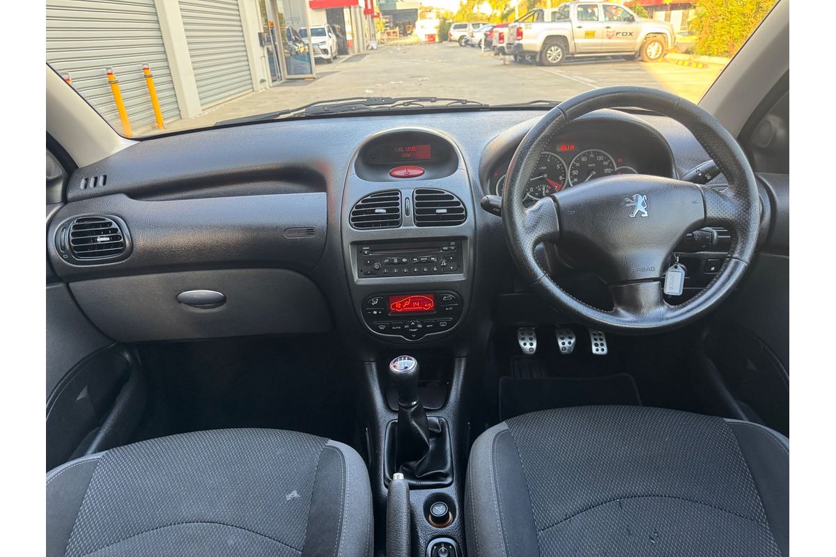 2007 Peugeot 206 C T1