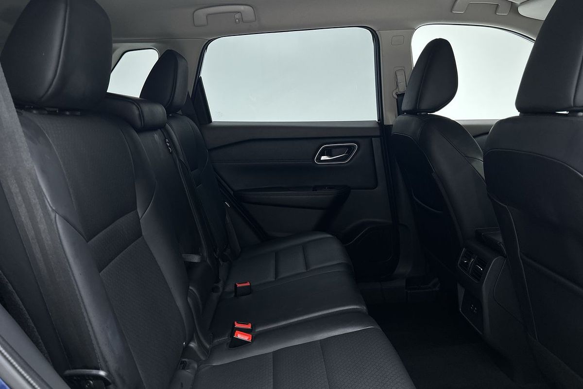 2023 Nissan X-TRAIL ST-L T33