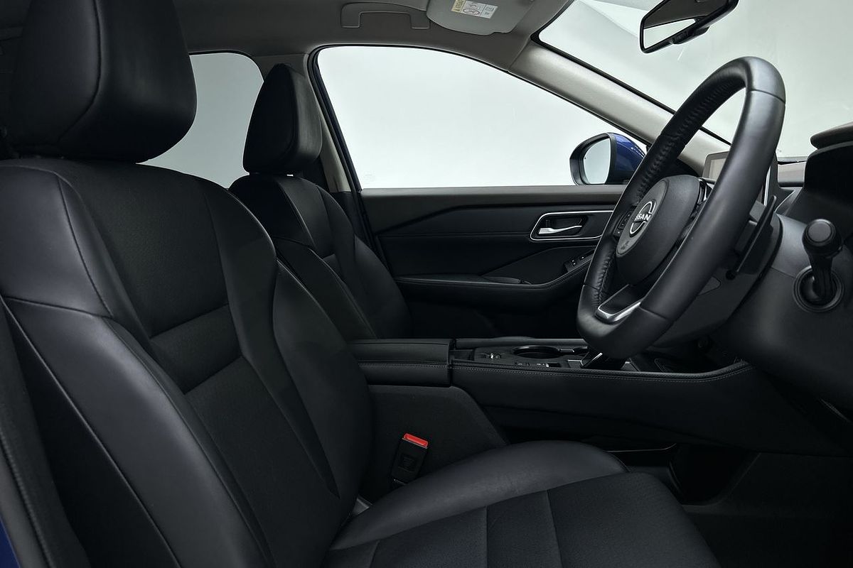 2023 Nissan X-TRAIL ST-L T33