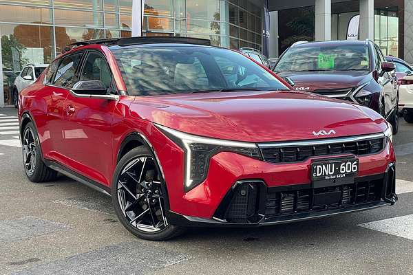 2025 Kia K4 GT-Line CL4m