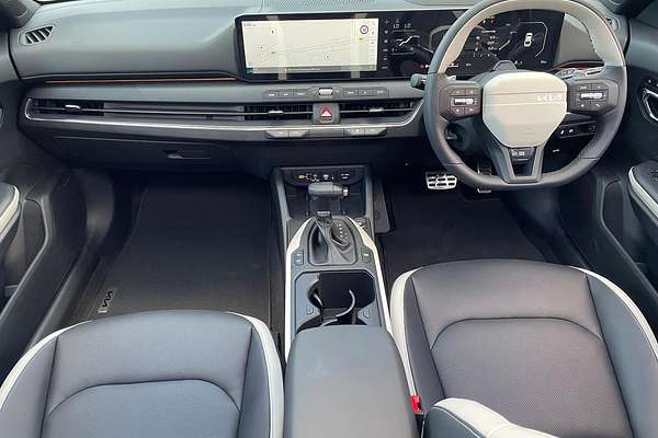 2025 Kia K4 GT-Line CL4m