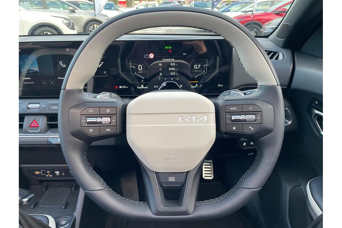 2025 Kia K4 GT-Line CL4m