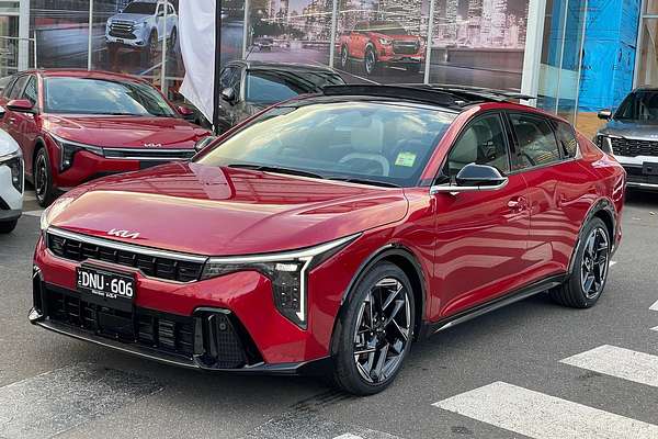 2025 Kia K4 GT-Line CL4m