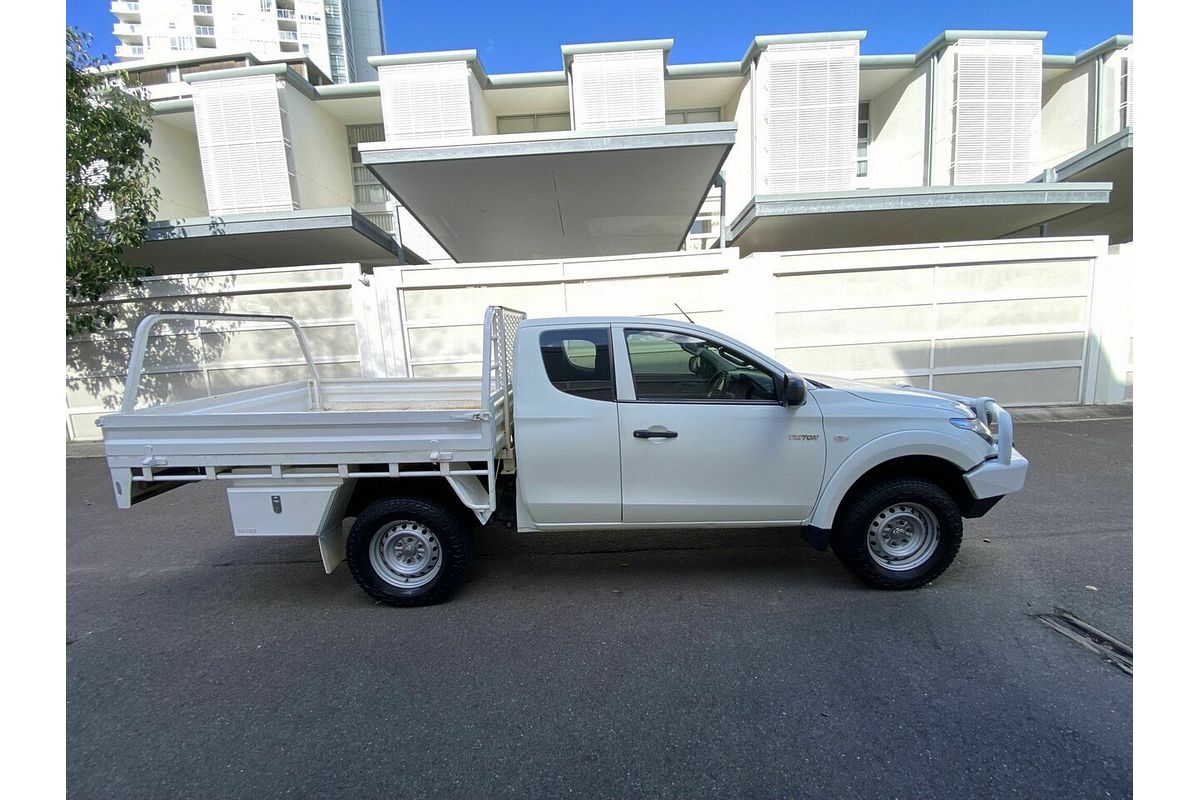 2018 Mitsubishi Triton GLX MQ 4X4