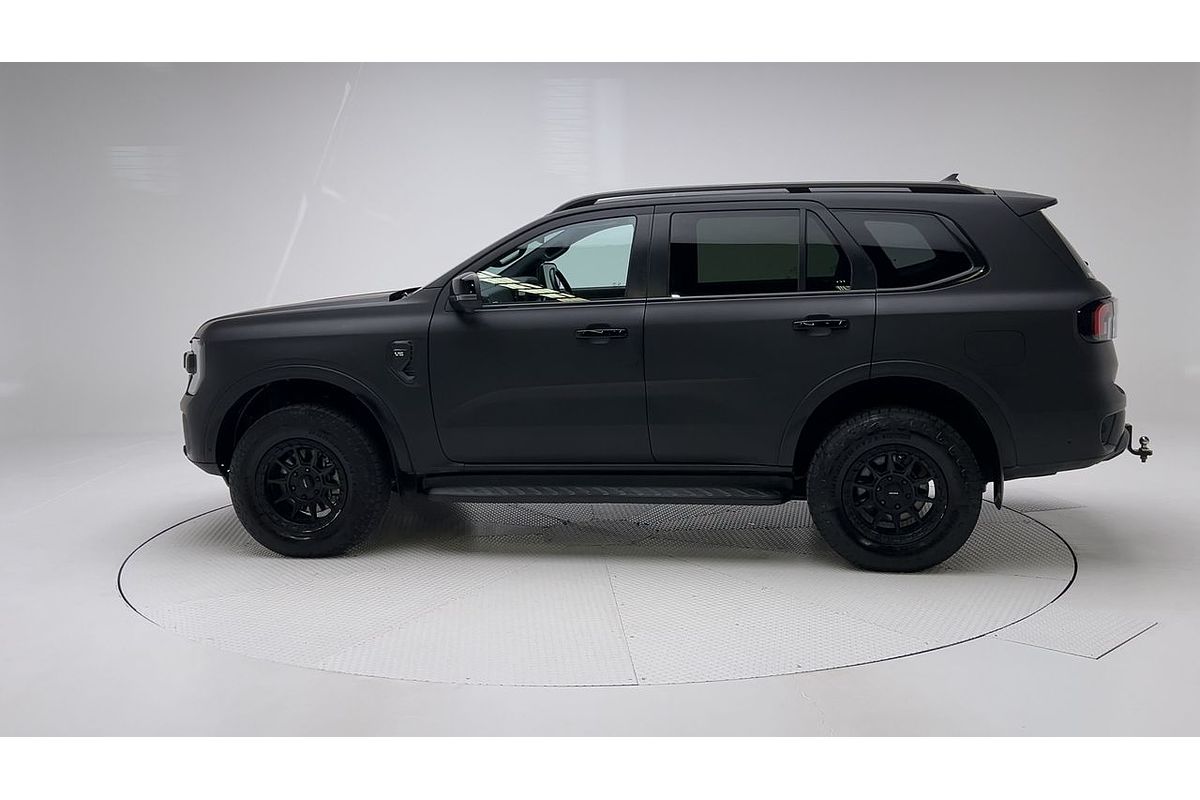 2022 Ford Everest Platinum