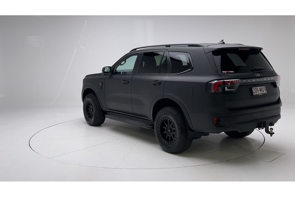 2022 Ford Everest Platinum