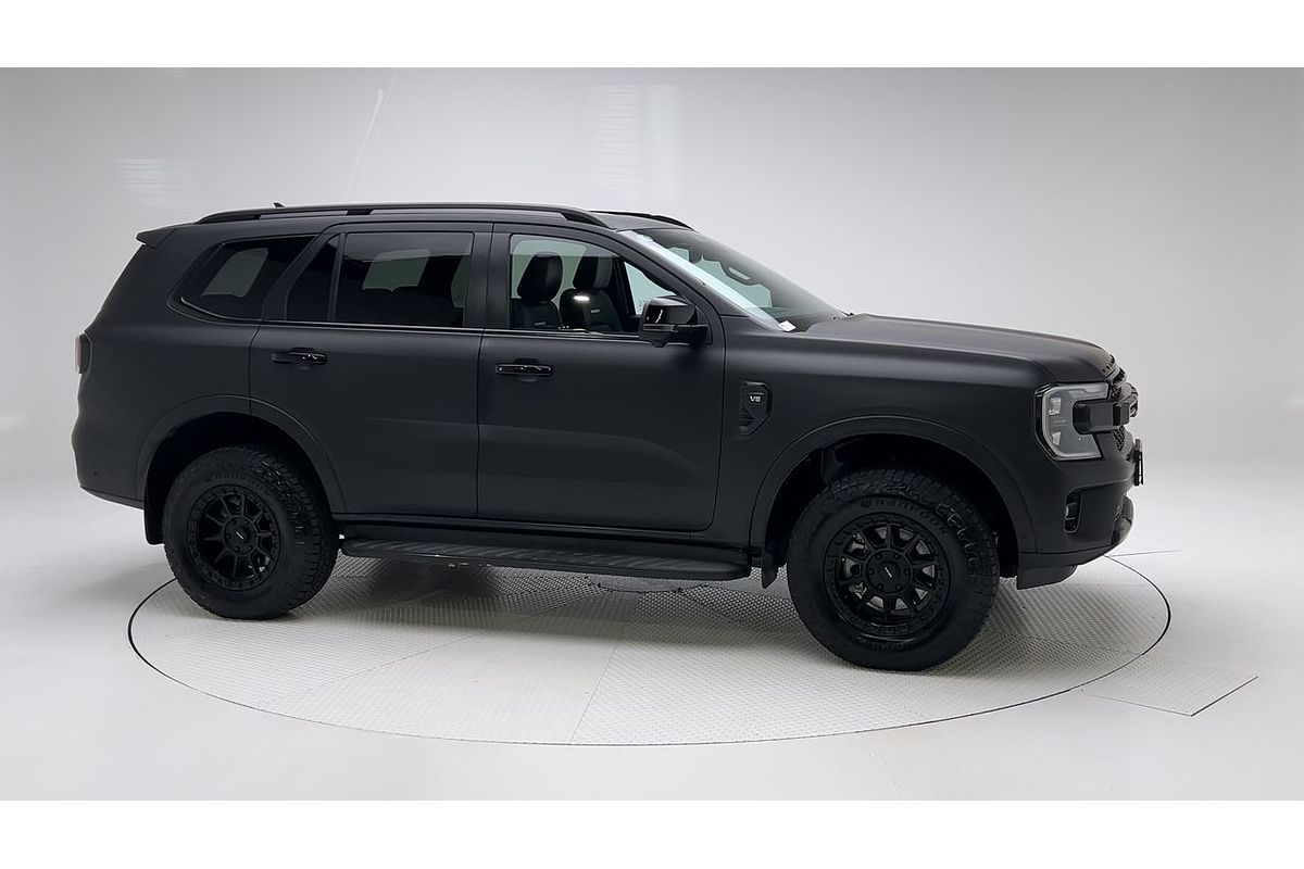 2022 Ford Everest Platinum