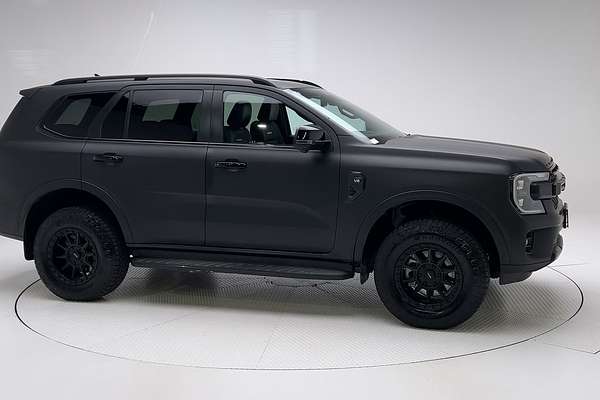 2022 Ford Everest Platinum
