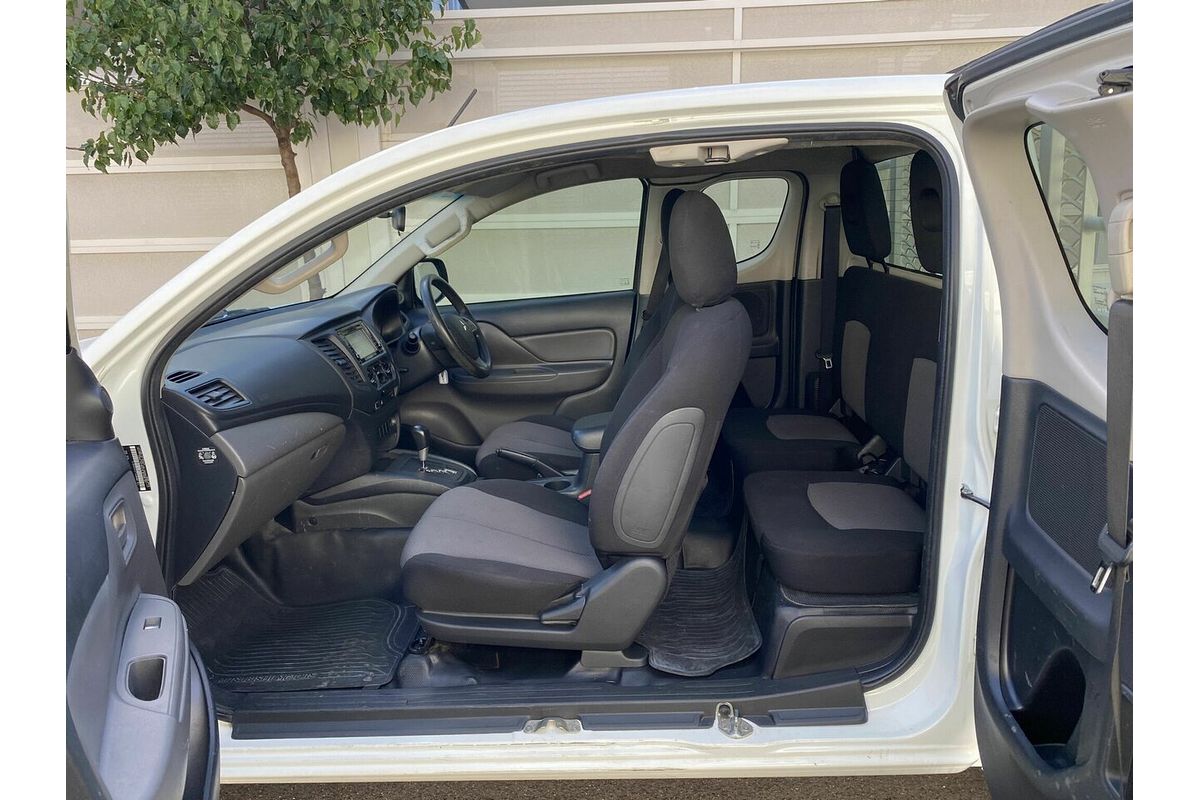 2018 Mitsubishi Triton GLX MQ 4X4