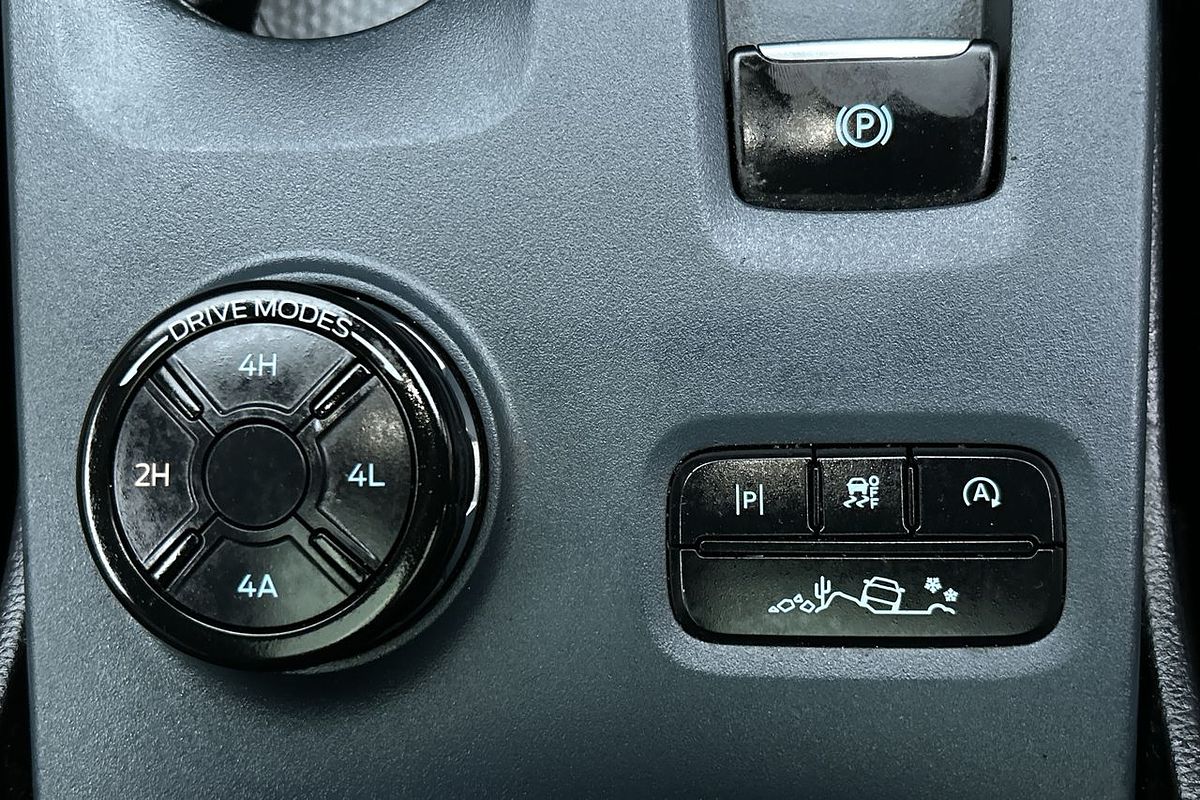 2022 Ford Everest Platinum