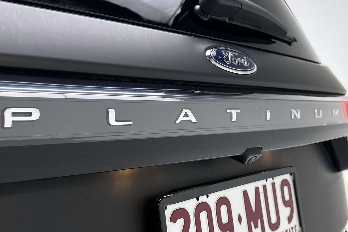 2022 Ford Everest Platinum