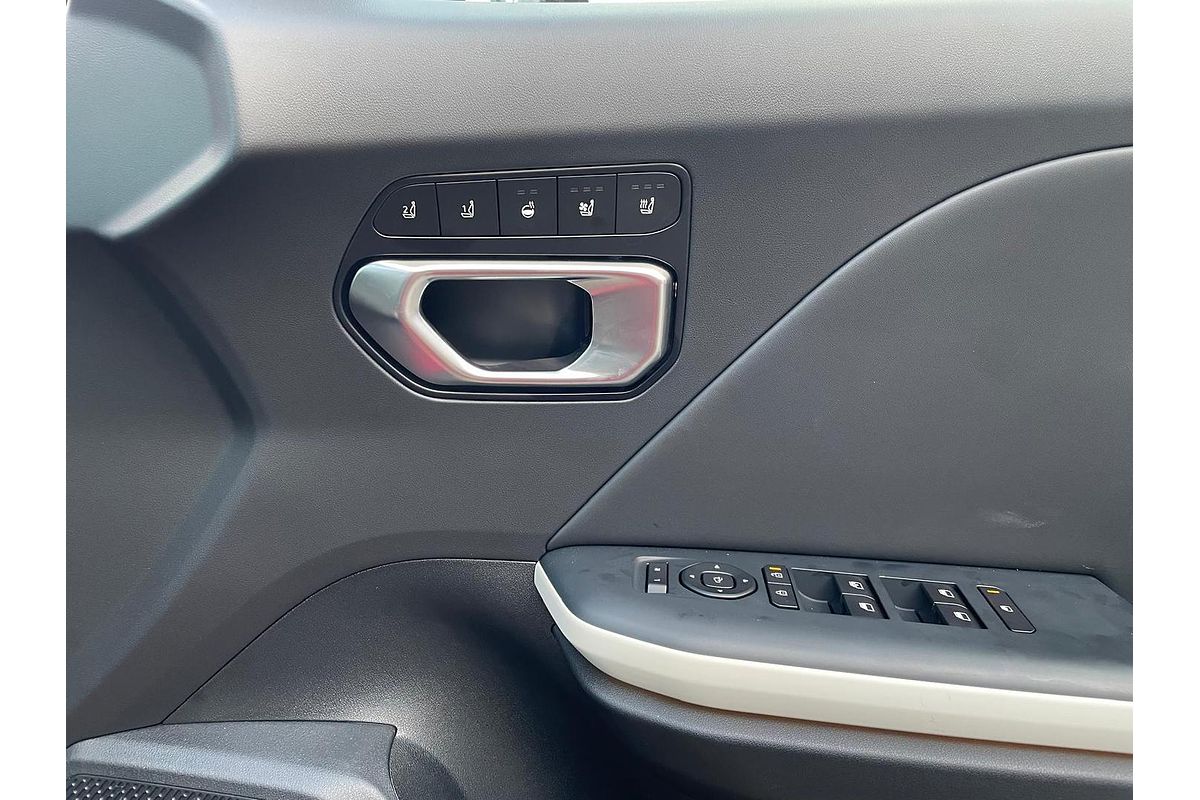 2025 Kia K4 GT-Line CL4m
