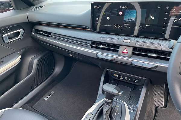 2025 Kia K4 GT-Line CL4m