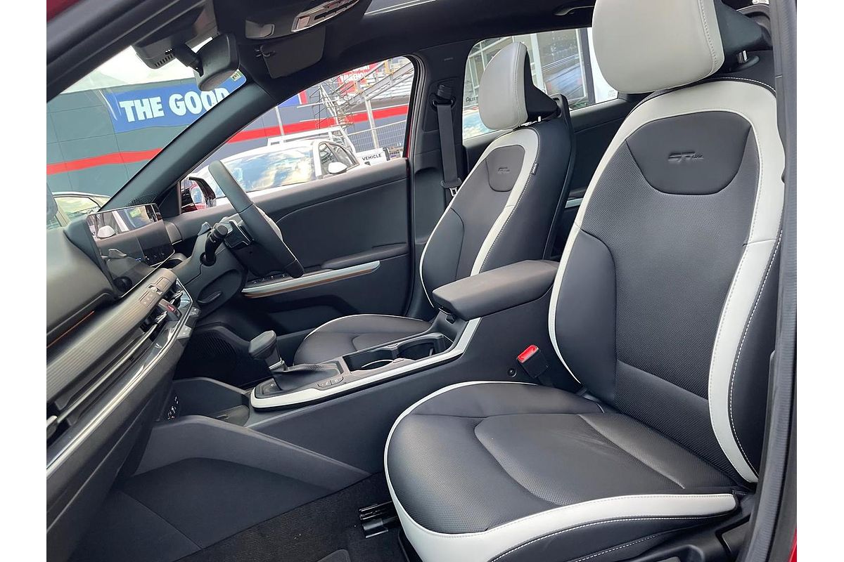 2025 Kia K4 GT-Line CL4m