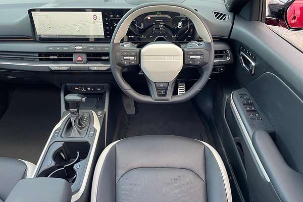 2025 Kia K4 GT-Line CL4m