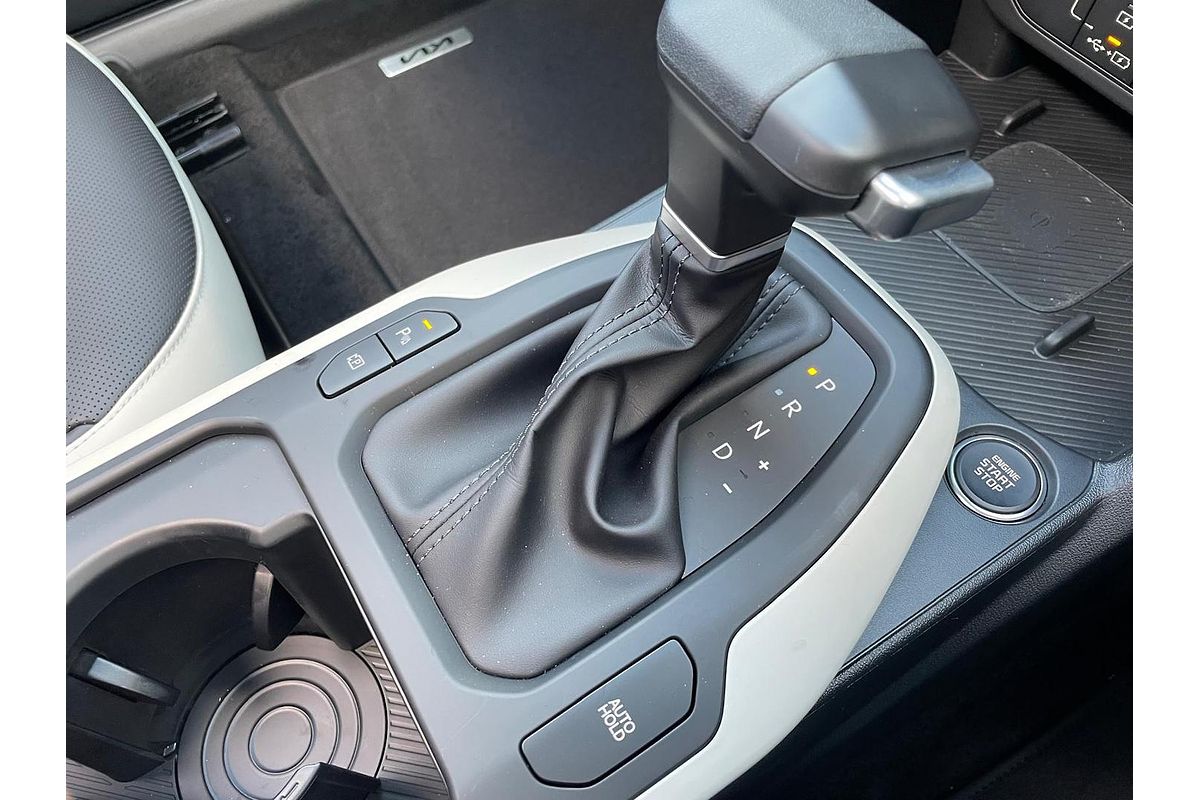 2025 Kia K4 GT-Line CL4m