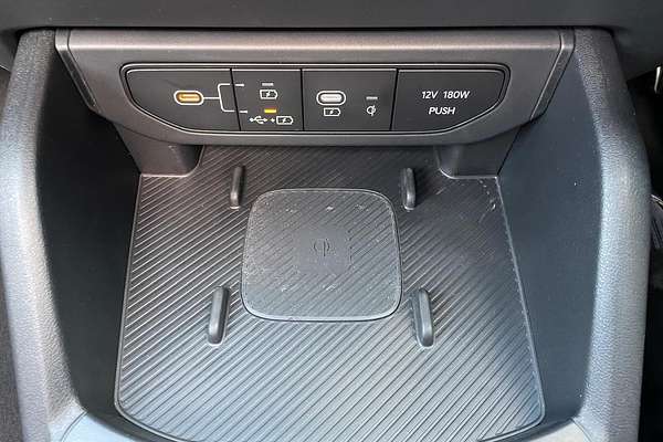2025 Kia K4 GT-Line CL4m