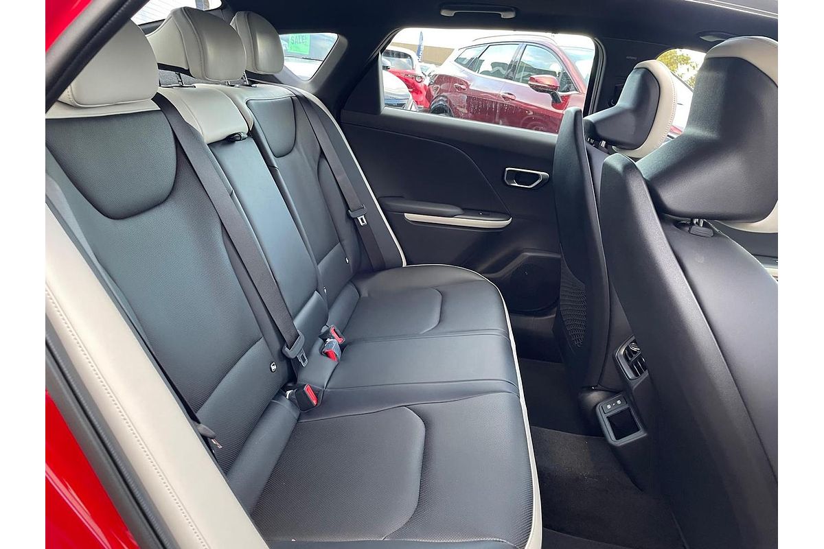 2025 Kia K4 GT-Line CL4m