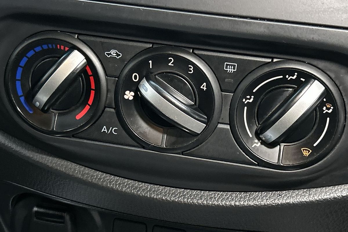2019 Nissan Navara RX D23 Series 4 4X4
