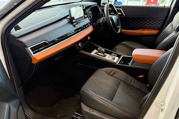2022 Mitsubishi Outlander PHEV Exceed Tourer ZM