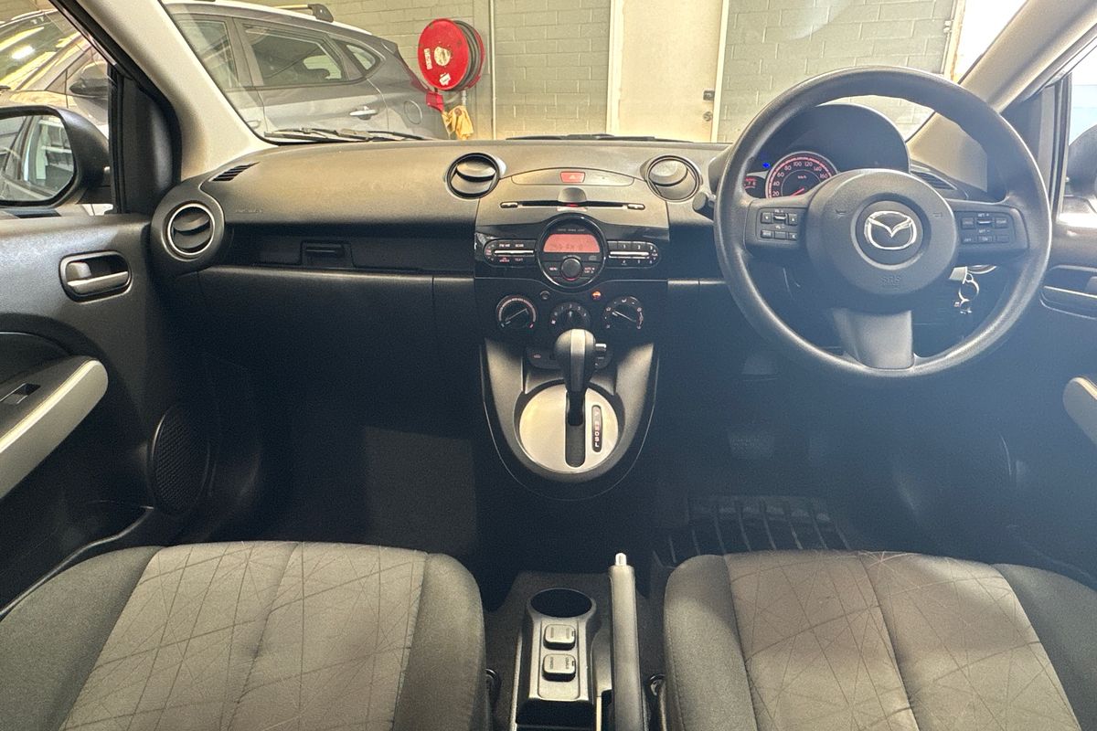2013 Mazda 2 Neo Sport DE Series 2