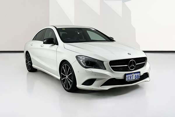 2014 Mercedes-Benz CLA 200 117