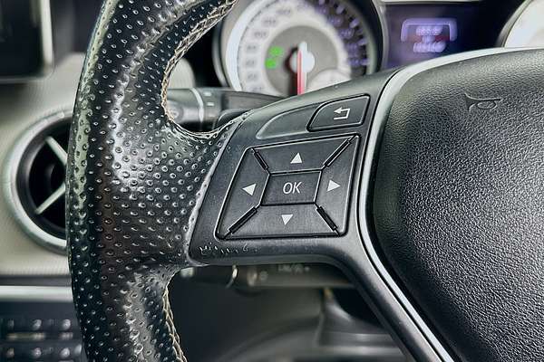 2014 Mercedes-Benz CLA 200 117