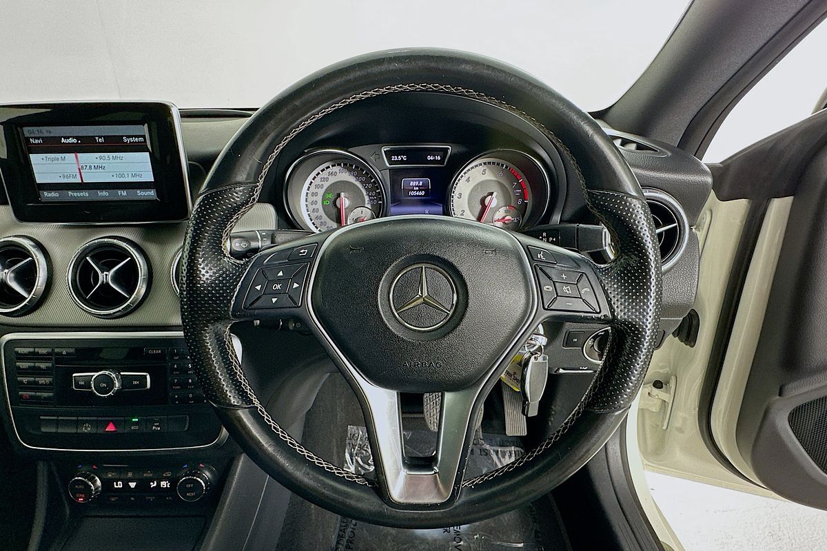 2014 Mercedes-Benz CLA 200 117