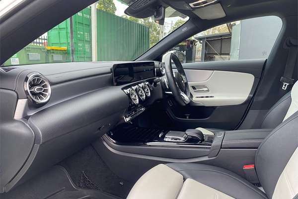 2019 Mercedes-Benz CLA-Class CLA200 C118