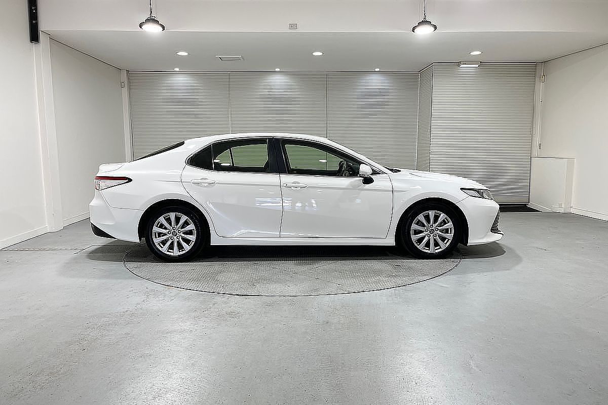 2018 Toyota Camry Ascent ASV70R