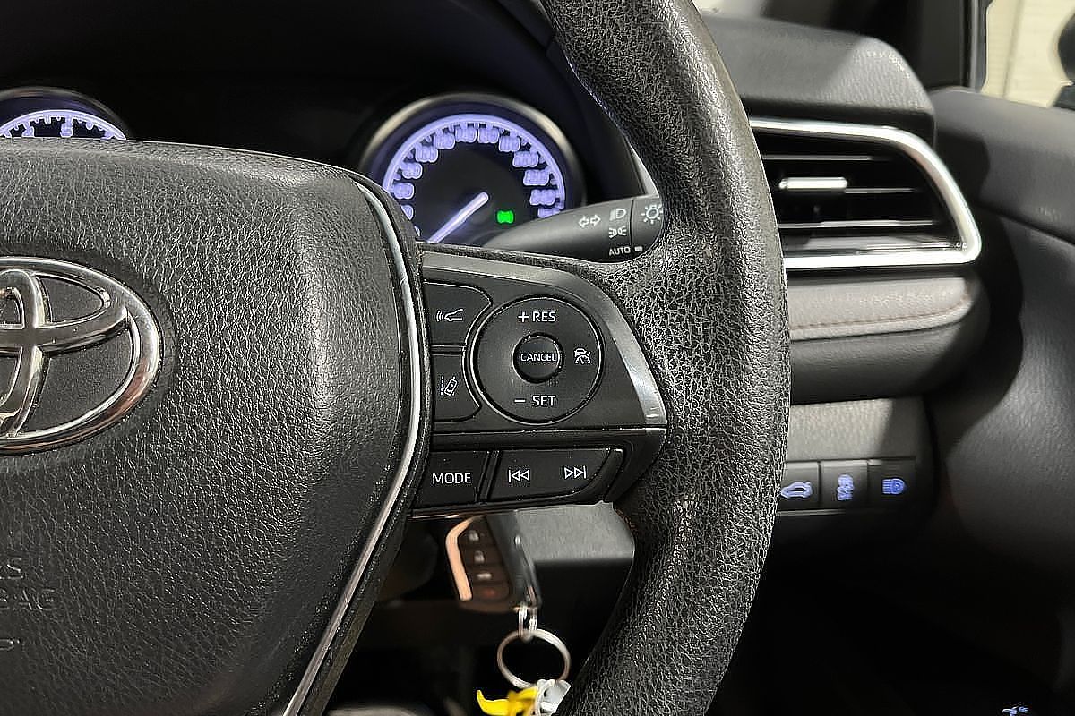 2018 Toyota Camry Ascent ASV70R