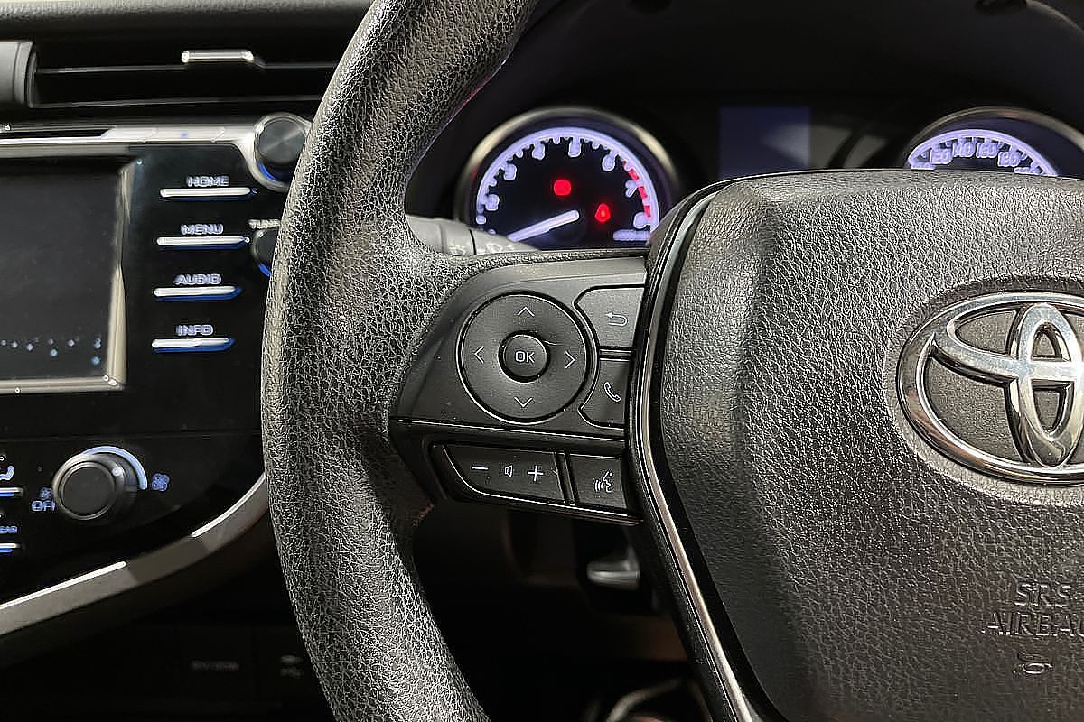 2018 Toyota Camry Ascent ASV70R