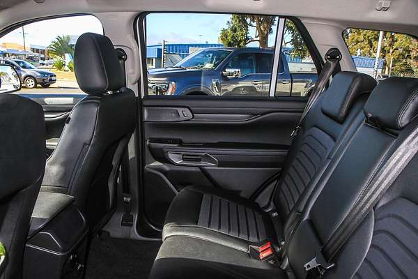 2025 Ford Everest Sport