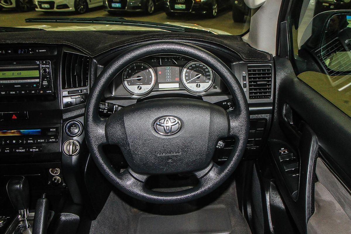 2008 Toyota Landcruiser GXL UZJ200R