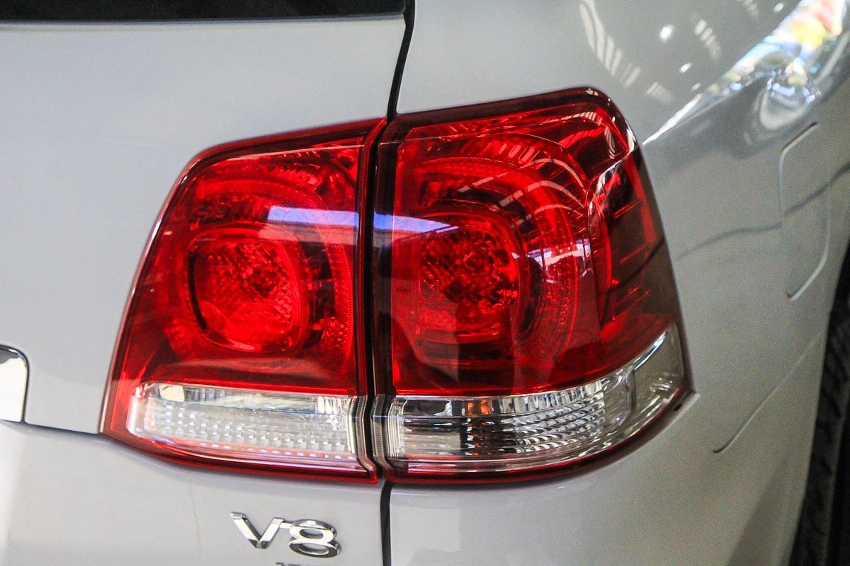 2008 Toyota Landcruiser GXL UZJ200R