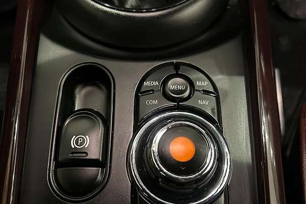 2018 MINI Clubman Cooper F54
